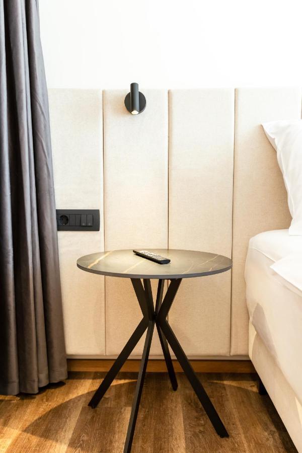 Hotel Lonca Škofja Loka Kültér fotó