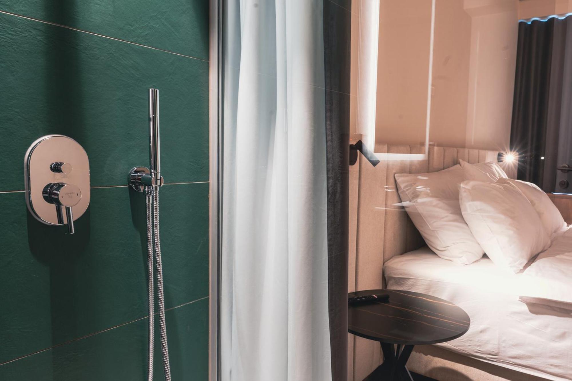 Hotel Lonca Škofja Loka Kültér fotó